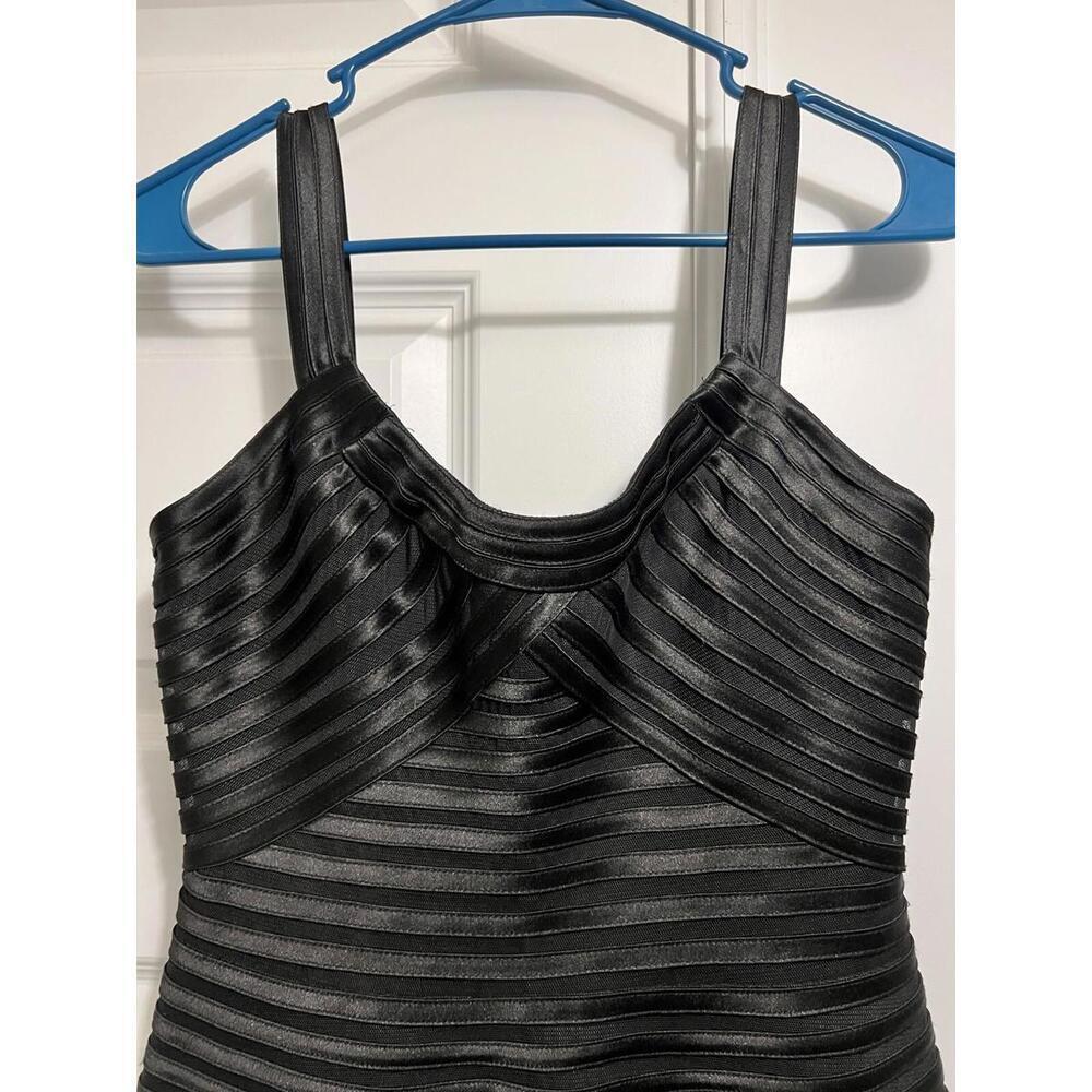 BCBG MAX AZRIA $398 Black Satin Banded Mesh Lined Maxi Evening Dress Size 8 - Picture 2 of 9